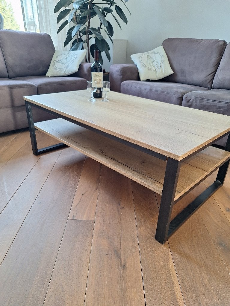 Salontafel 118 x 67 x 43 kleur eiken-fineer, t.e.a.b., Ophalen, Gebruikt, 100 tot 150 cm, .
