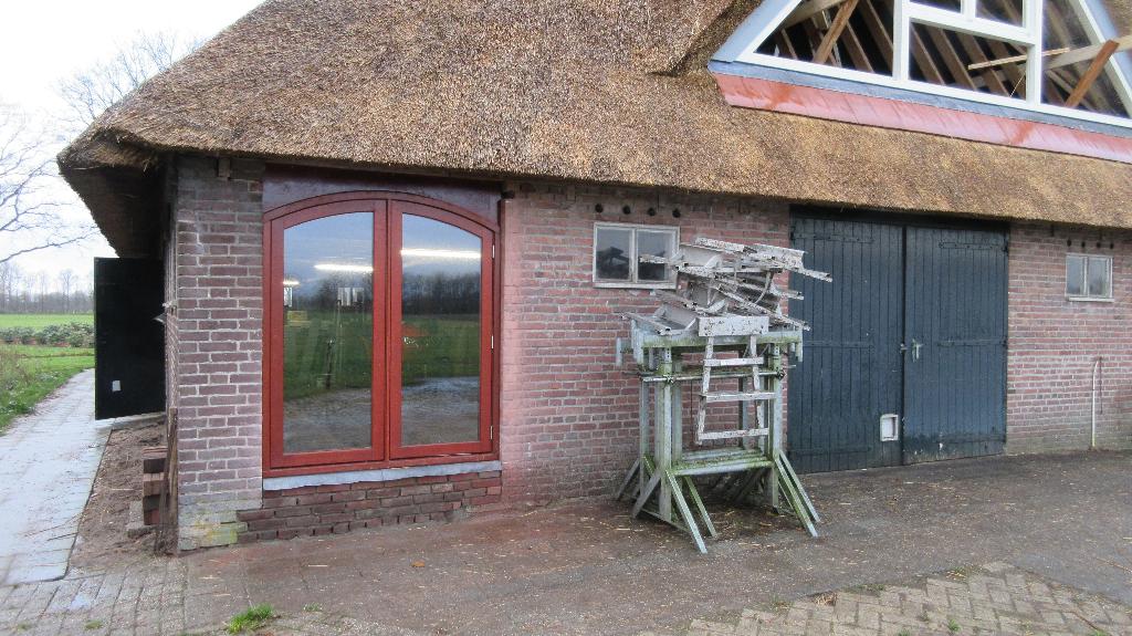 Toog kozijn 1.60 x 1.80, Ophalen, Raamkozijn, Zo goed als nieuw, 150 tot 225 cm