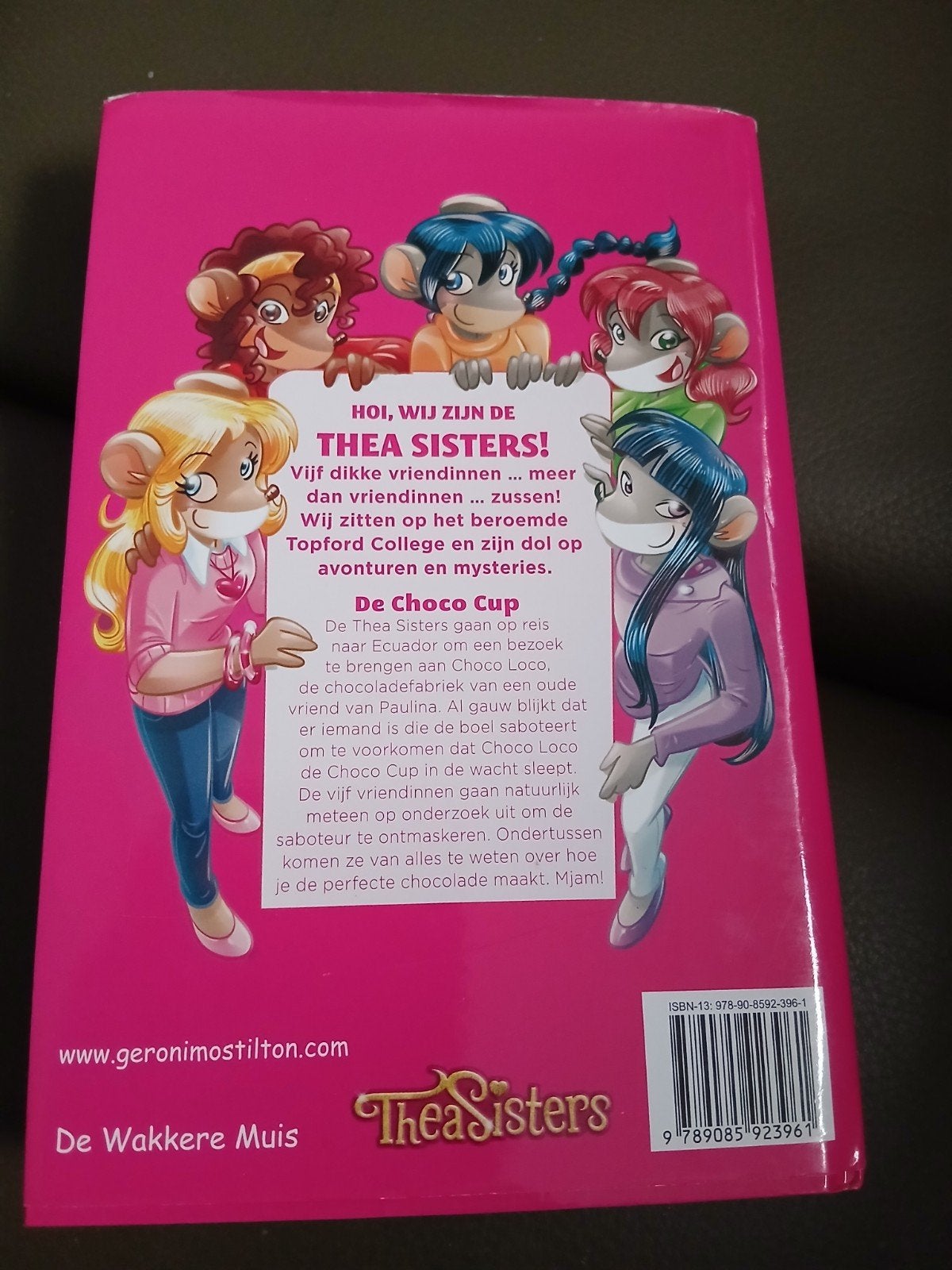 Thea Stilton - De Choco Cup, Thea Stilton, Fictie algemeen, Ophalen of Verzenden, Zo goed als nieuw
