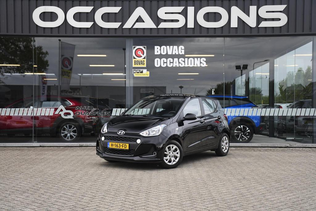 Hyundai i10 1.0i Comfort NAVIGATIE/ CRUISE CONTROL/ LED, Auto's, Hyundai, 12 maanden, Stof, Gebruikt, 4 stoelen