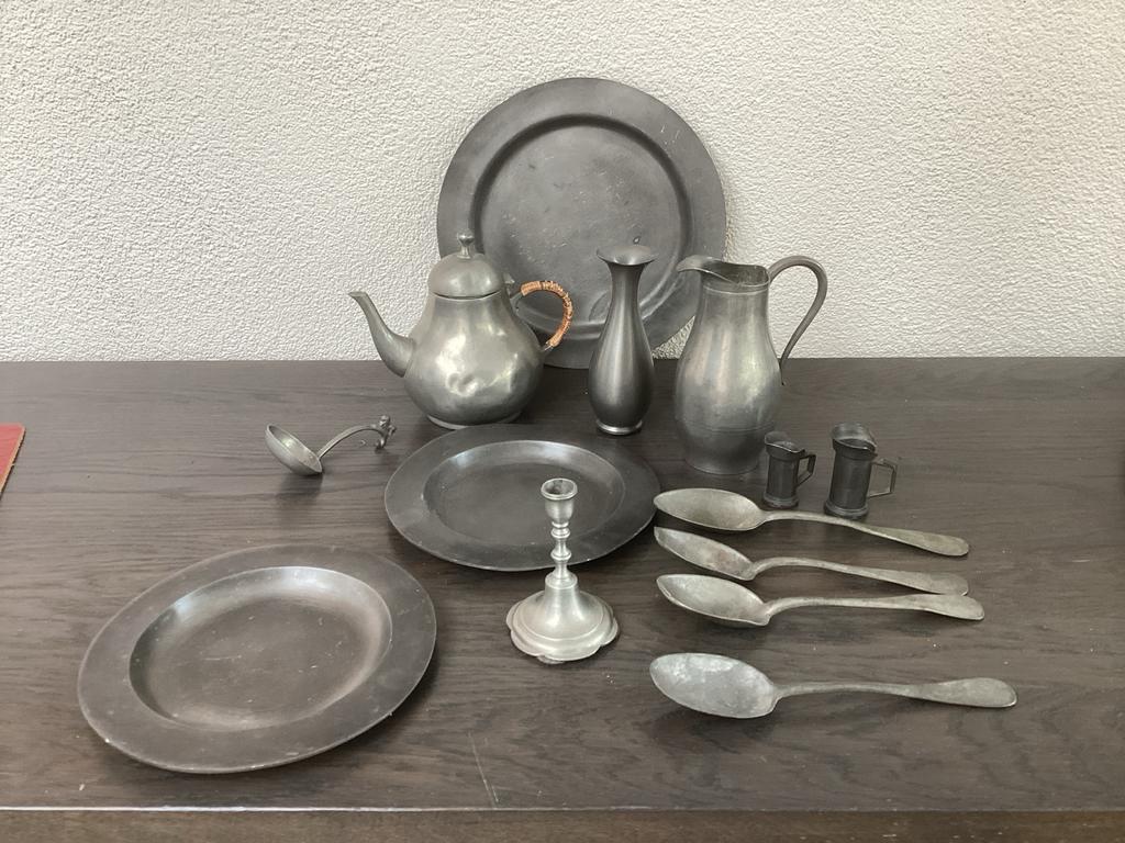 Antiek tinnen servies en bestek set, Ophalen, Gebruikt