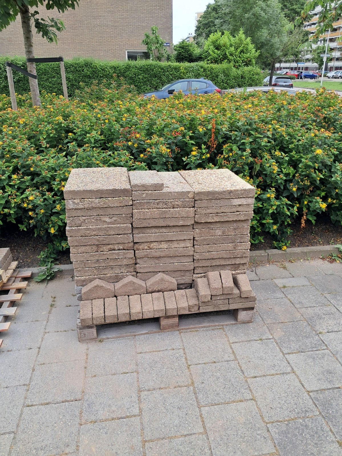 Grindtegels gratis af te halen - snel beschikbaar!, Ophalen, Gebruikt, 10 m² of meer, Grind