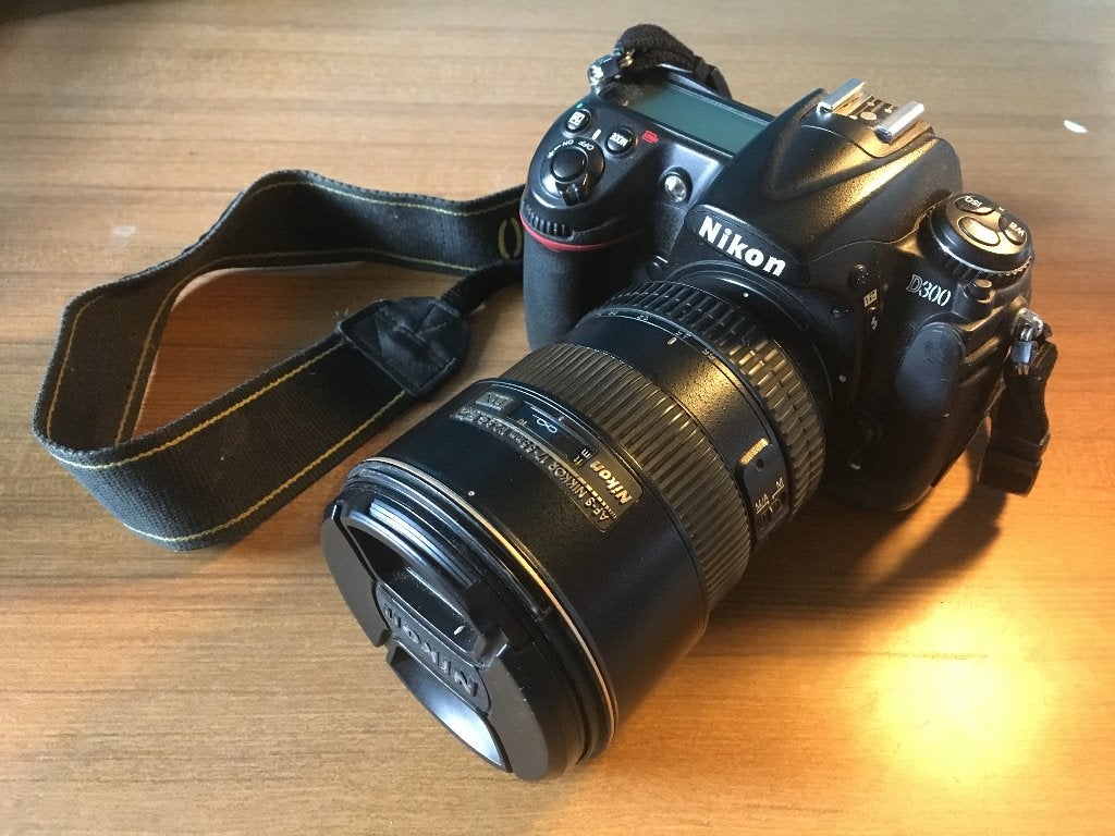 Nikon D300 + Nikon Lens 17-55mm 1:2.8, Audio, Tv en Foto, Fotografie | Lenzen en Objectieven, Ophalen, Gebruikt, Nikon, Telelens