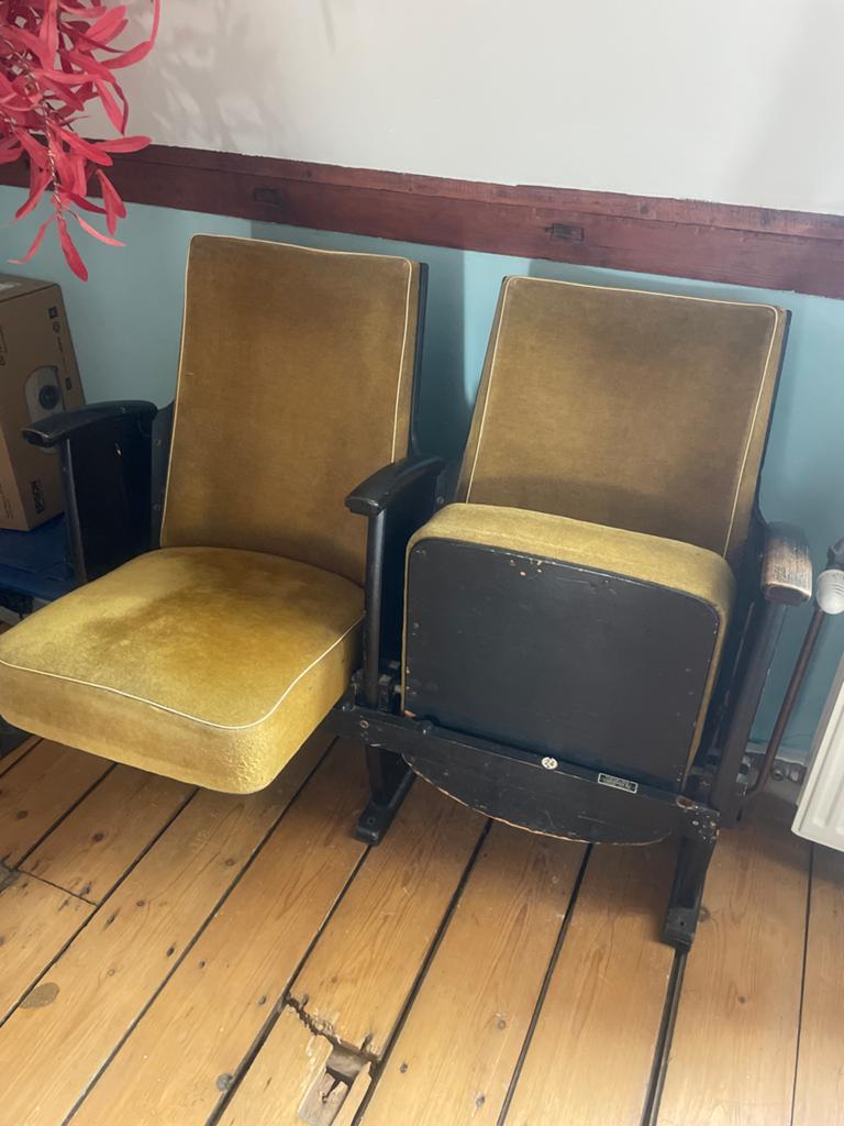 Vintage bioscoopstoelen - Set van 2, Ophalen
