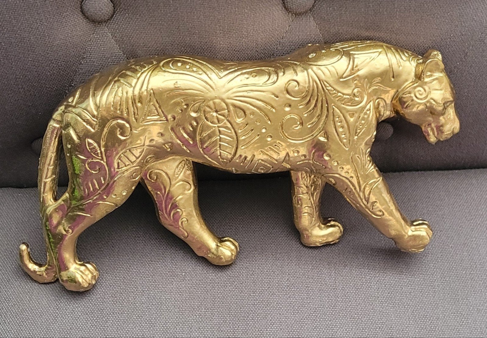 Gouden Panter Beeldje - Decoratief en Gedetailleerd, Ophalen of Verzenden, Oosters, Zo goed als nieuw, Goud
