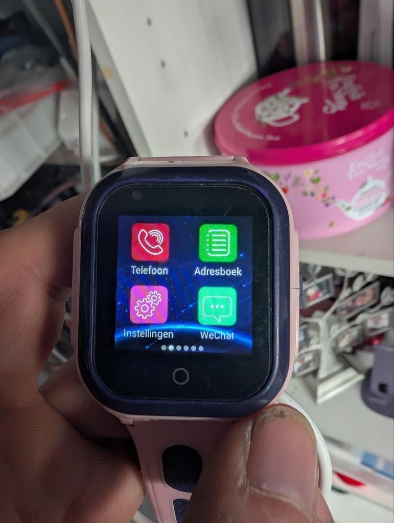 3 x GPS Horloges Kids (2x roze, 1x blauw) met Android app, Ophalen of Verzenden, Gebruikt, Roze, Jongen of Meisje