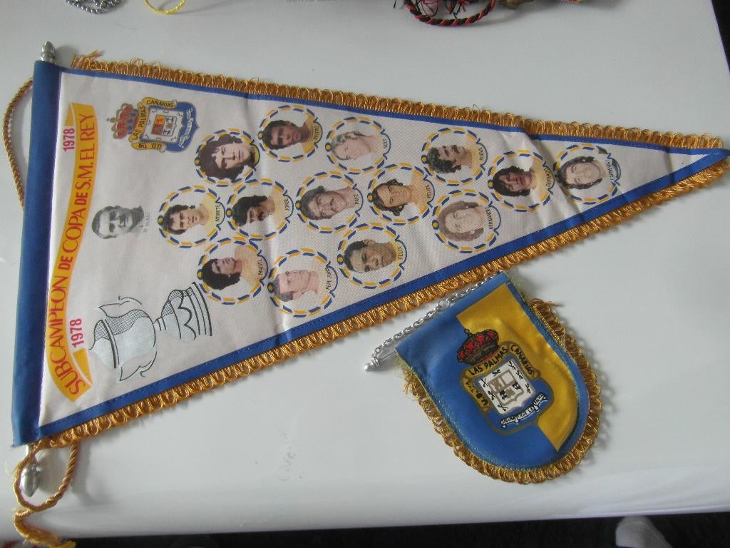 voetbal vaan vaantje Las Palmas spanje  2 x 1978, Ophalen of Verzenden, Zo goed als nieuw, Buitenlandse clubs, Vaantje of Sjaal