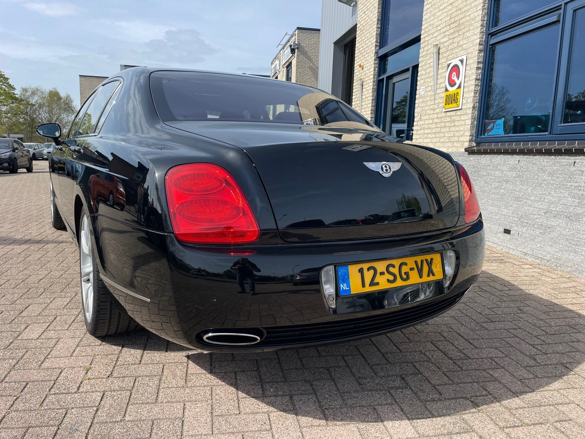 Bentley Continental Flying Spur 6.0 W12- NAP- NL auto, Auto's, Bentley, Automaat, Dealer onderhouden, Gebruikt, 12 cilinders