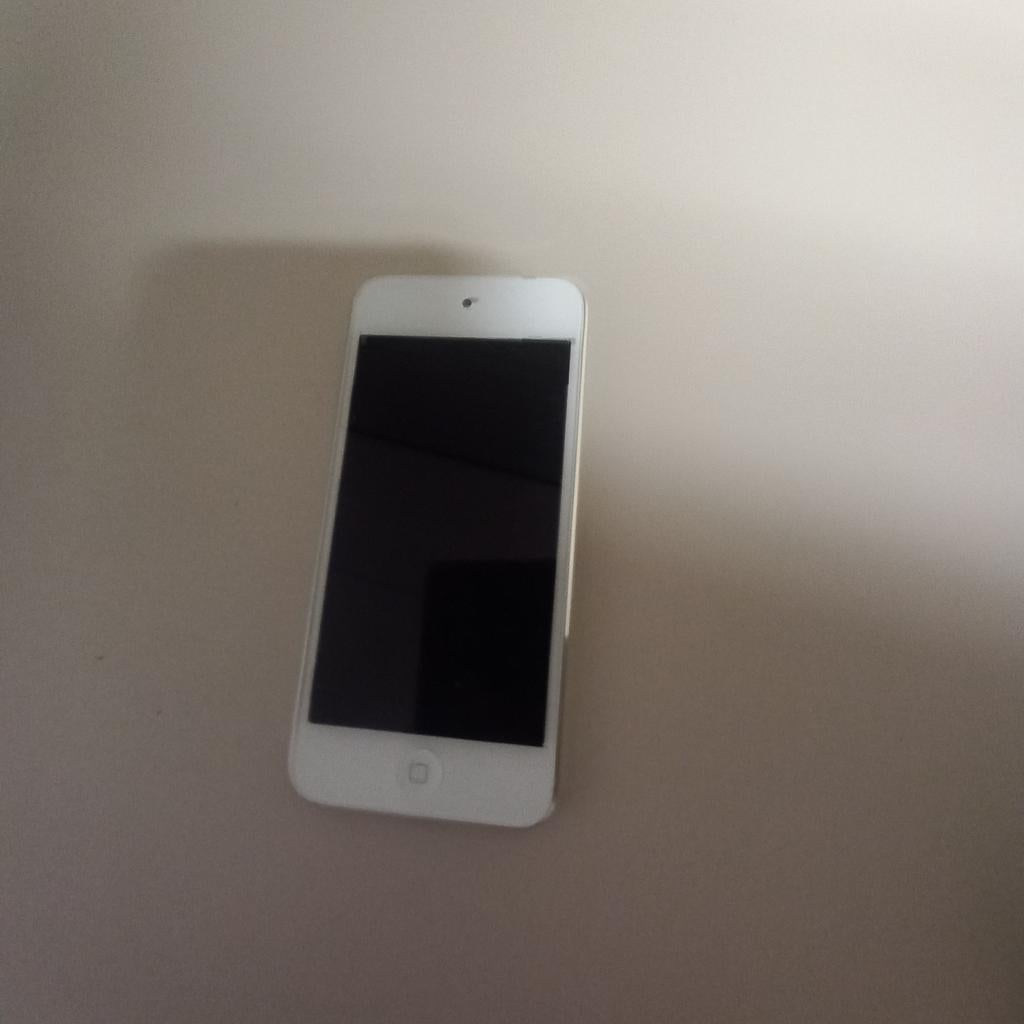 Apple iPod Touch 5e generatie 32GB Wit, Audio, Tv en Foto, Mp3-spelers | Apple iPod, Touch, Ophalen of Verzenden, Zo goed als nieuw