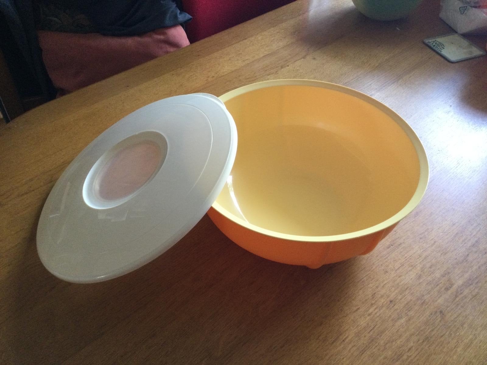 Nieuwe Tupperware Mix Royal Mengkom 5L met deksel, Huis en Inrichting, Ophalen of Verzenden, Nieuw, Oranje, Bak of Kom