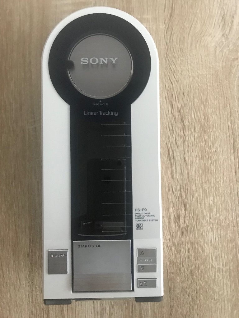 Sony PS-F9 draagbare platenspeler, Ophalen, Zo goed als nieuw, Platenspeler, Sony