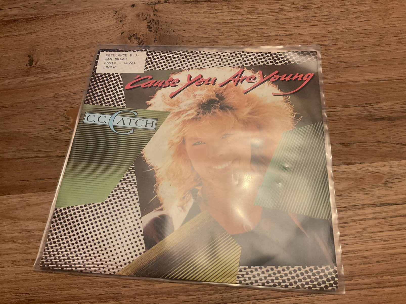 C.C. Catch, Cause you are the young, Ophalen of Verzenden, 7 inch, Pop