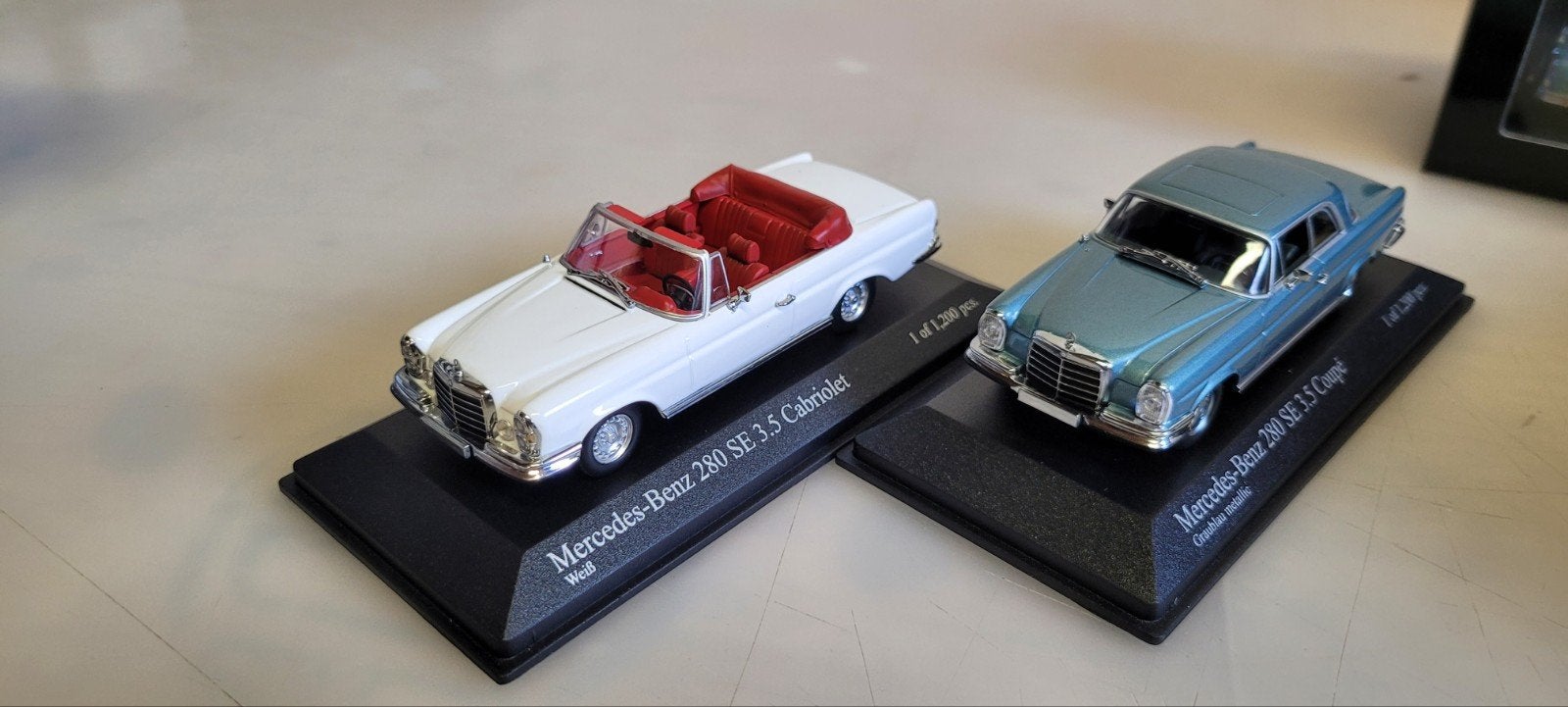 Minichamps 1970 Mercedes 280 SE Cabrio&Coupe, Hobby en Vrije tijd, Modelauto's | 1:43, Ophalen of Verzenden, Nieuw, Auto, MiniChamps