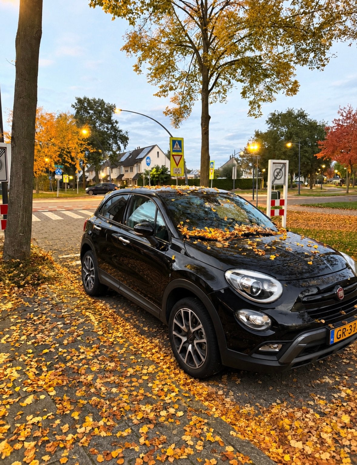 Fiat 500X 1.4 Mjet 125KW Cross 4X4 AUT 2015 Zwart, Auto's, Automaat, 15 km/l, 4 cilinders, 500X