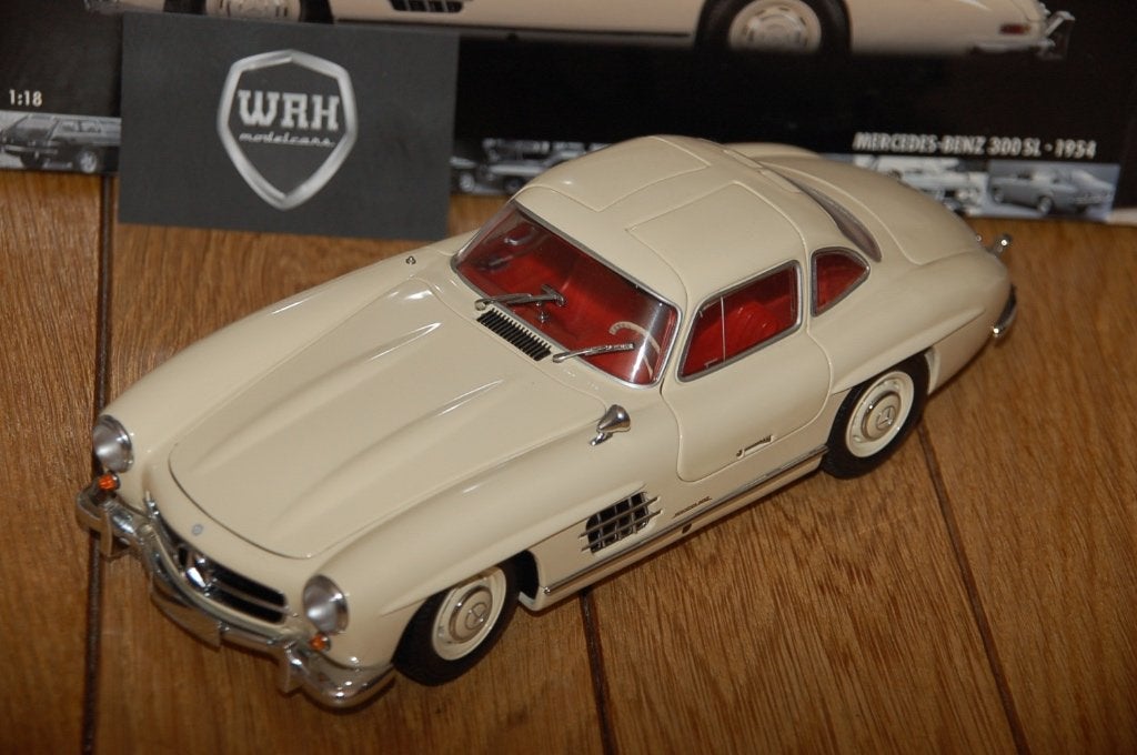 1:18 MERCEDES 300 SL GULLWING beige Minichamps WRH, Verzenden, Zo goed als nieuw, Auto, MiniChamps