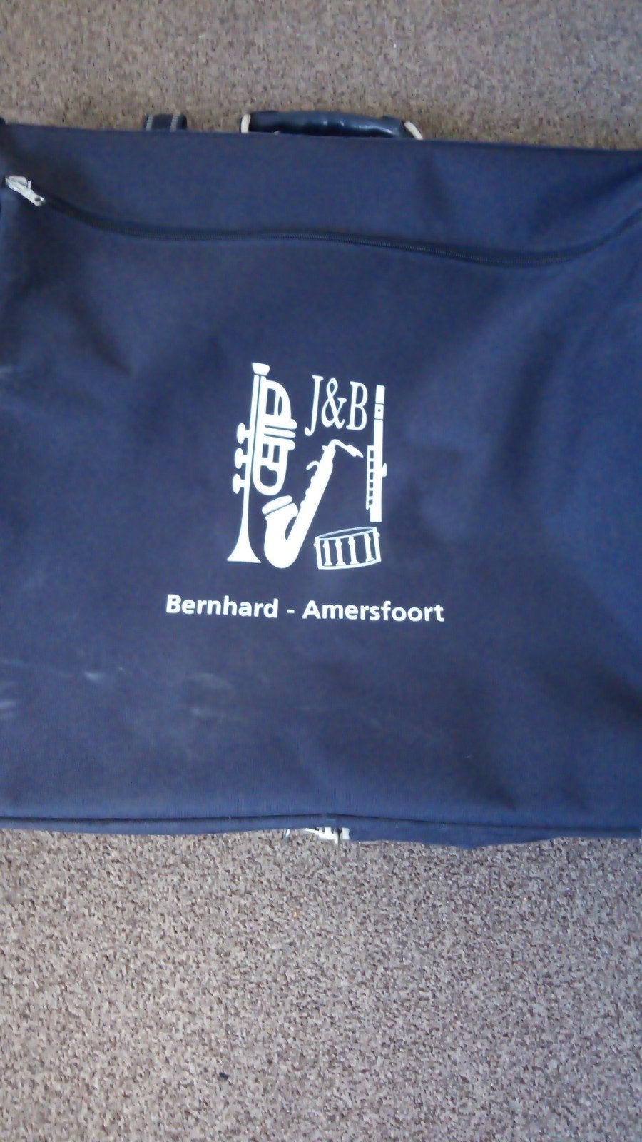 uniform tas Bernhard Amersfoort, Ophalen, Gebruikt