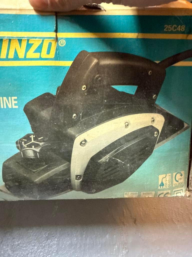 Kinzo houtschaafmachine, Ophalen, Zo goed als nieuw