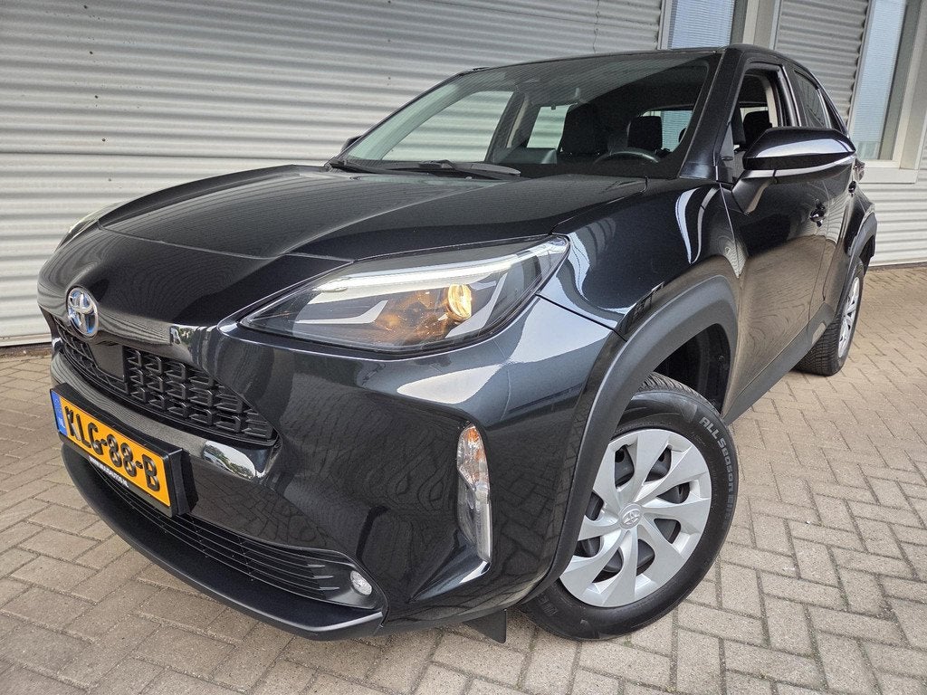 Toyota Yaris Cross 1.5 Hybrid Active, Auto's, Toyota, Stof, Gebruikt, 116 pk, Zwart