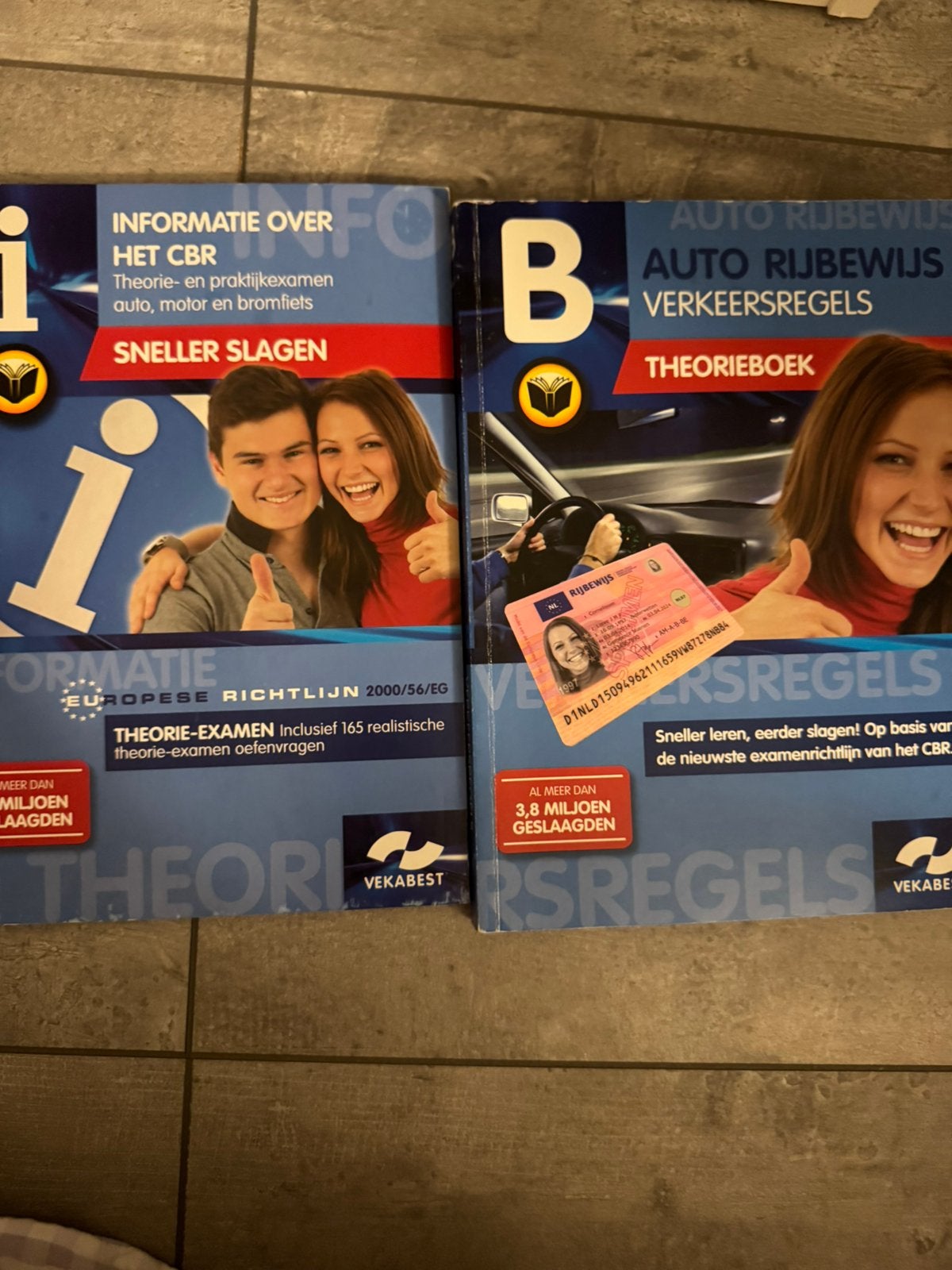 Theorie boeken rijbewijs, Ophalen, Zo goed als nieuw, Algemeen