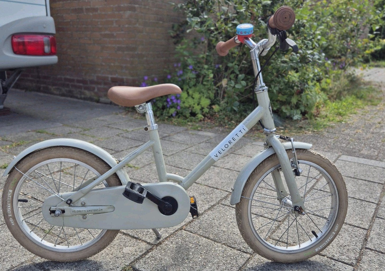 Veloretti Maxi Kinderfiets 16 inch - pebble grey, Ophalen, Zijwieltjes, Velgrem, Veloretti