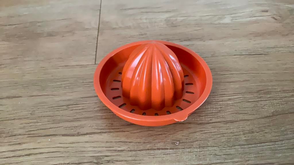 Citruspers van Tupperware, Ophalen, Zo goed als nieuw
