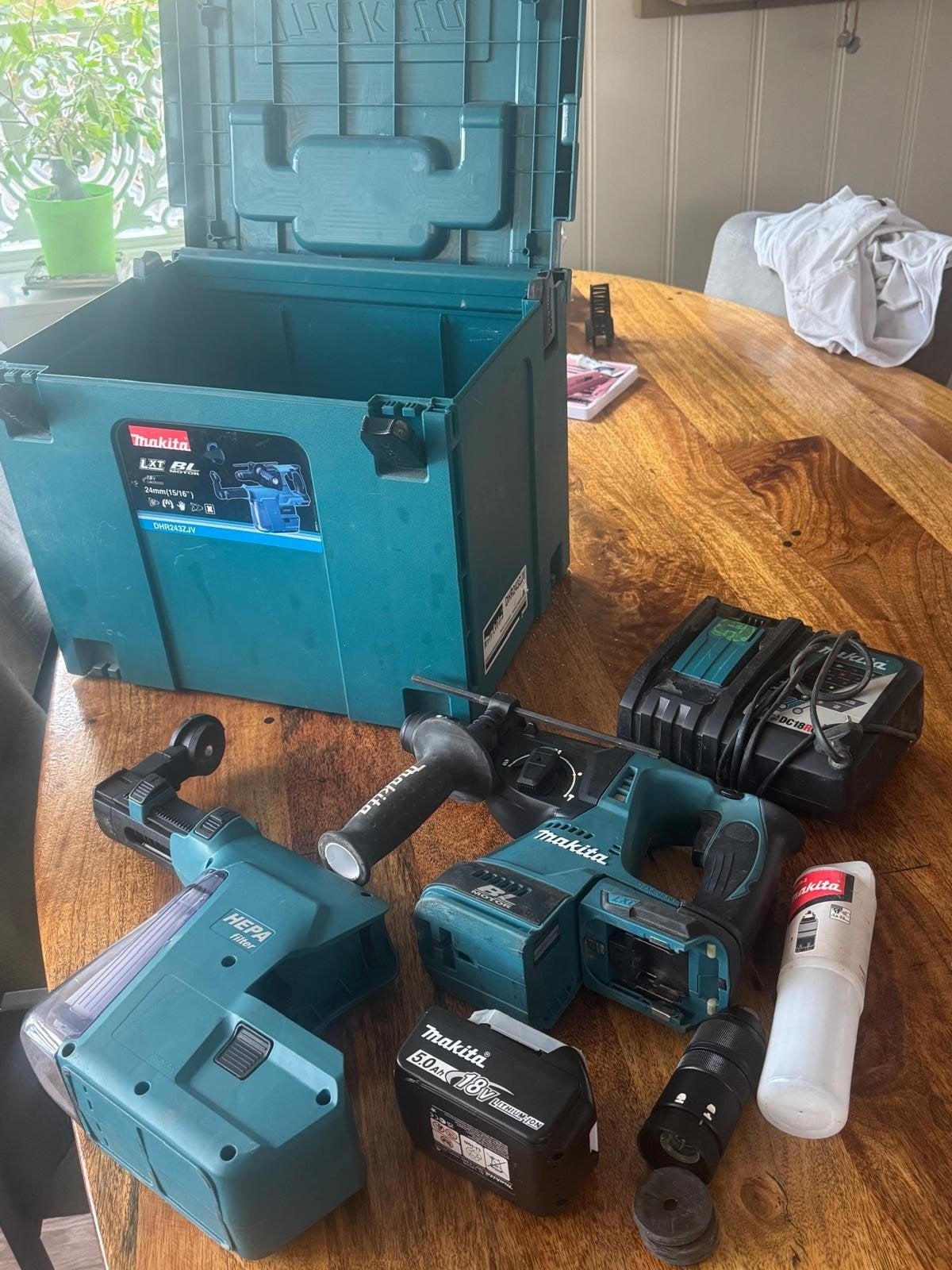 Makita klopboor, Ophalen, 600 watt of meer, Boor- en/of Breekhamer, Zo goed als nieuw