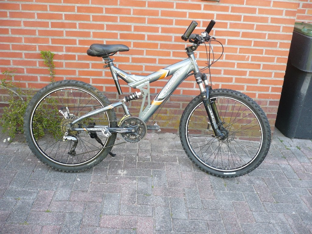 mountainbike Carrera team pro 28 versnellingen, Gebruikt, Fully, 45 tot 49 cm, Schijfrem