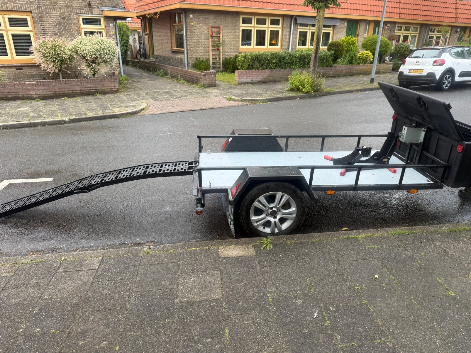 Complete motoraanhanger incl. oprijplaten-accessoires, Auto diversen, Ophalen, Zo goed als nieuw