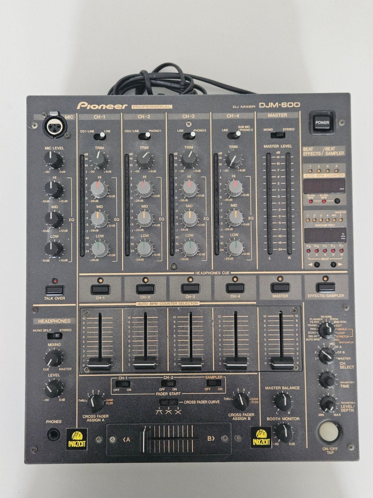 Pioneer DJM-600, Ophalen of Verzenden, Gebruikt, Minder dan 5 kanalen, Microfooningang