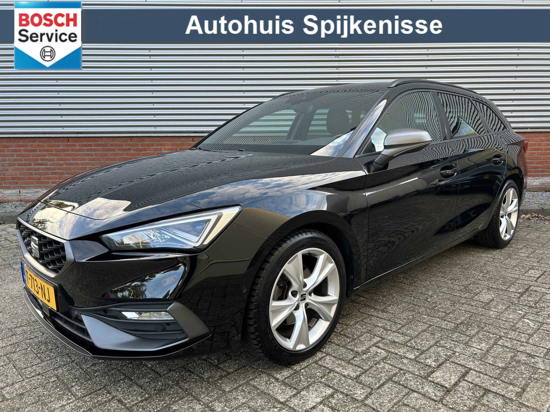 SEAT Leon Sportstourer 1.5 eTSI FR Business Intense | Automa, Auto's, 4 cilinders, Leon, Zwart, Hybride Elektrisch/Benzine
