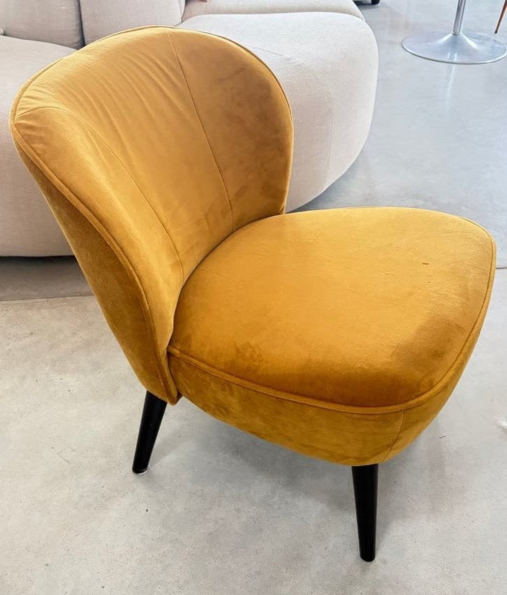 Fauteuil Woood stoel geel okergeel fluweel zwarte pootjes, Ophalen, Zo goed als nieuw, 50 tot 75 cm, Jaren 60