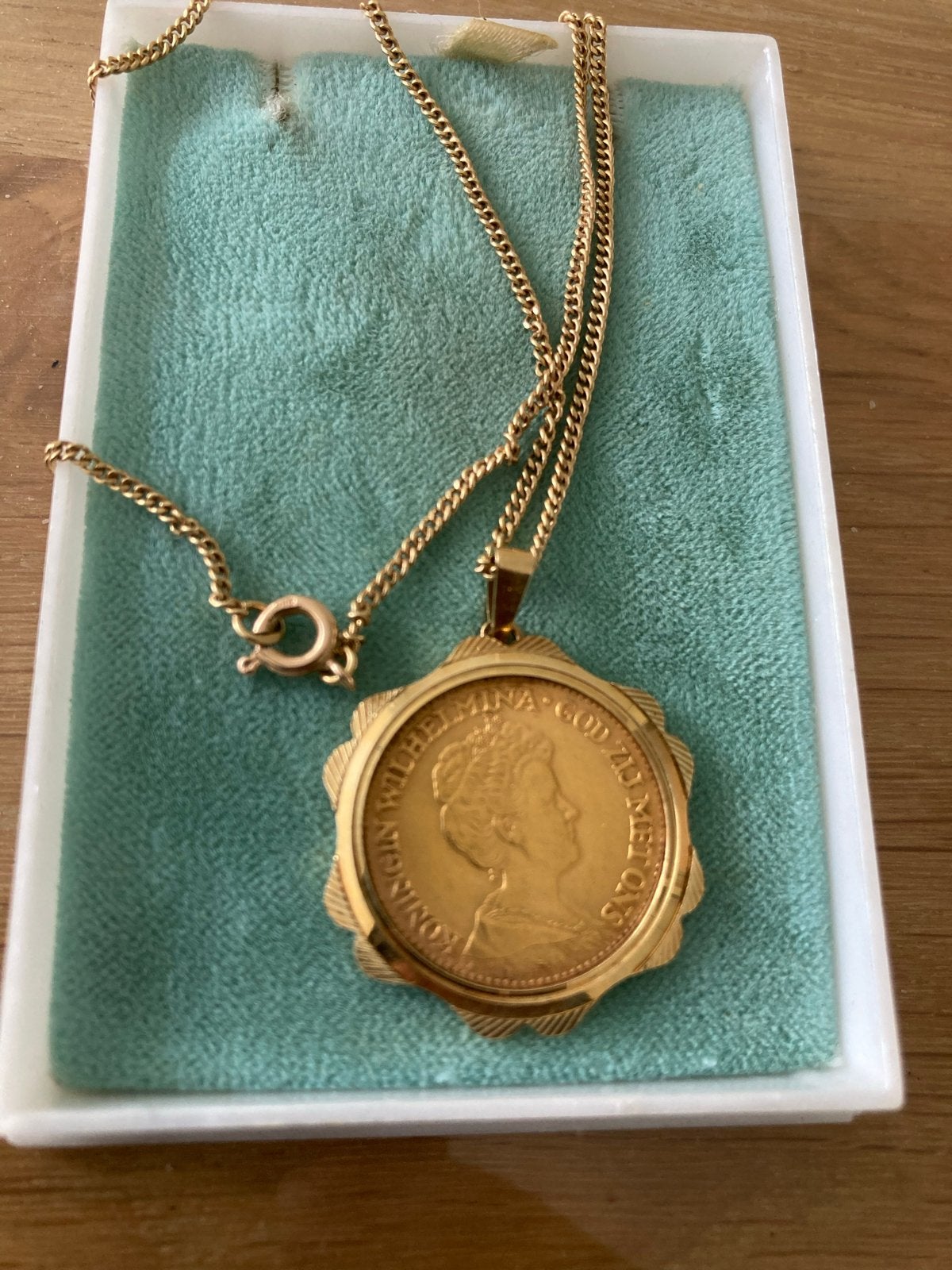 Gouden Tientje 1912 Wilhelmina in 14k Munthanger + Ketting, Ophalen, Gebruikt, Goud, Met hanger