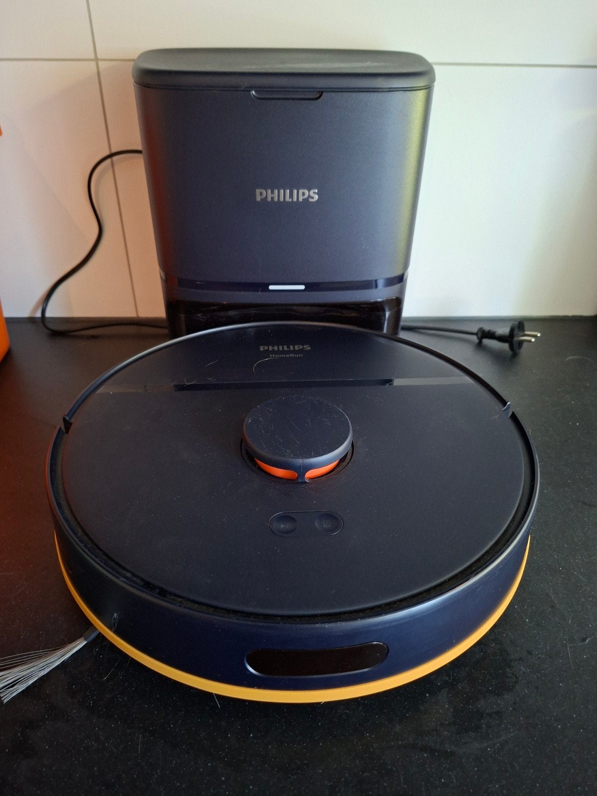 Philips Home Robotstofzuiger met Dweilfunctie en Leegstati, Witgoed en Apparatuur, Stofzuigers, Ophalen, Gebruikt, Philips, Robotstofzuiger