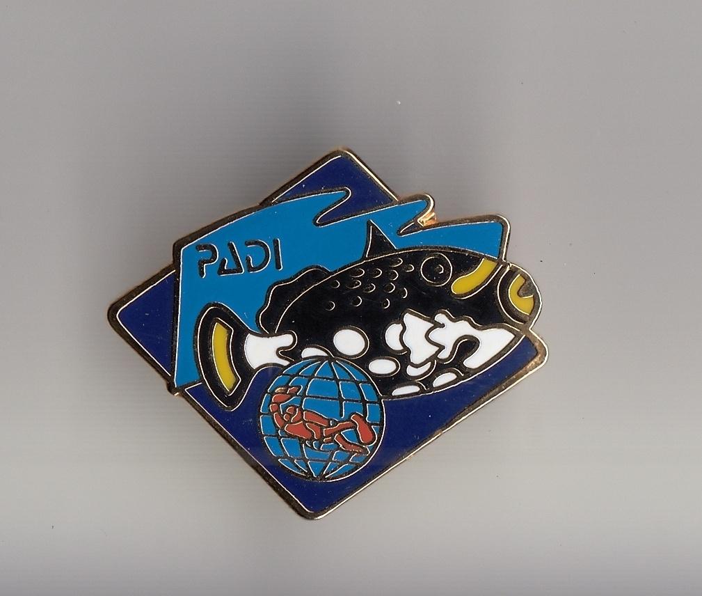 Padi emaille Vis pin, Gebruikt, Niet vindbaar, Niet vindbaar, Speldje of Pin