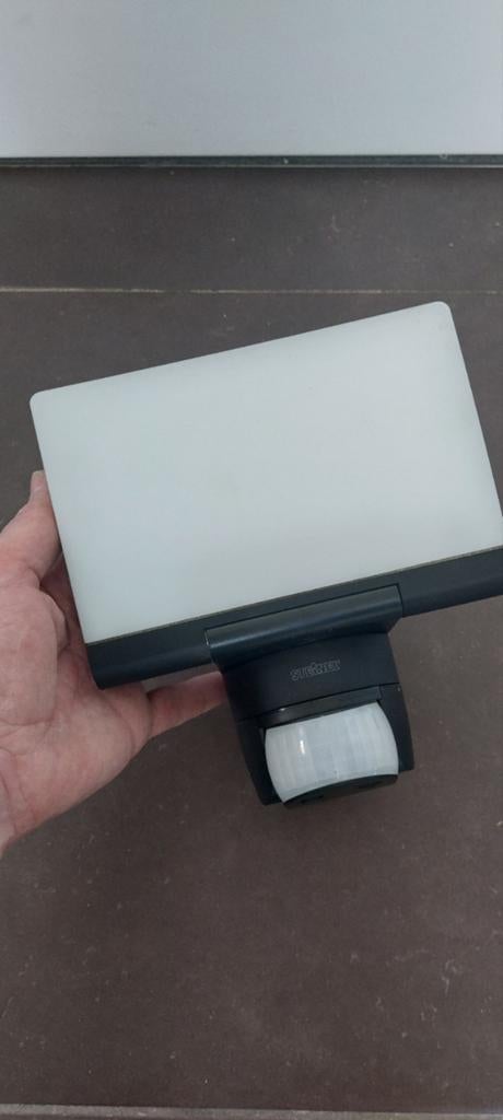 Buitenlamp LED met Bewegingssensor - 18x10cm Lichtpaneel, Ophalen of Verzenden, Zo goed als nieuw, Netvoeding, Led