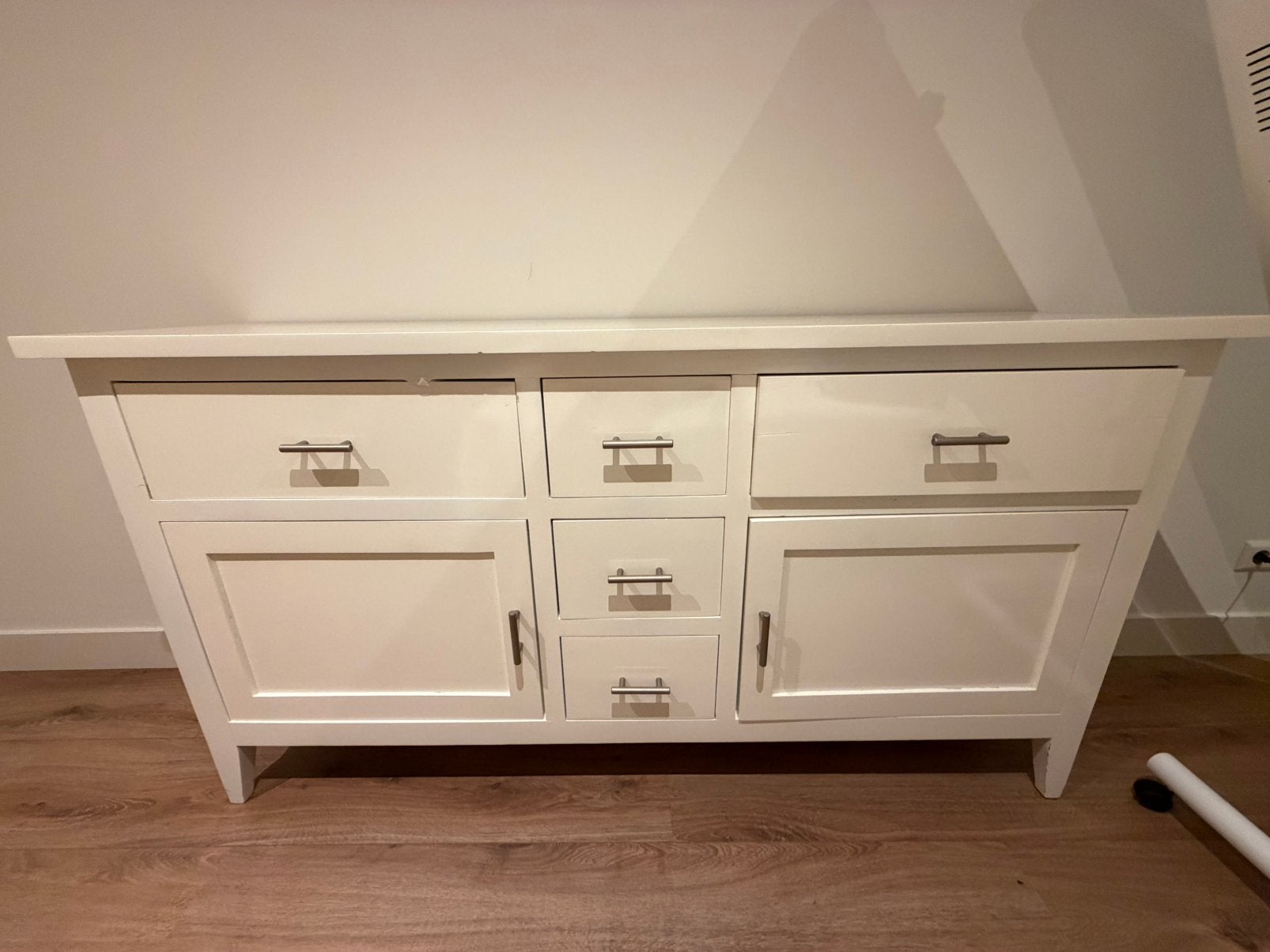 Dressoir (commode) wit met laden en deurtjes, Ophalen, Zo goed als nieuw, 25 tot 50 cm, Kersenhout