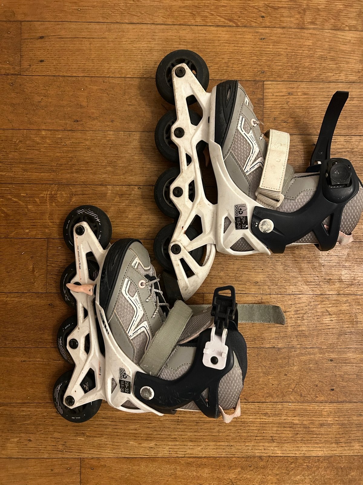 Verstelbare kinder skates maat 29-32, Kinderen, Ophalen of Verzenden, Inline skates 4 wielen, Verstelbaar