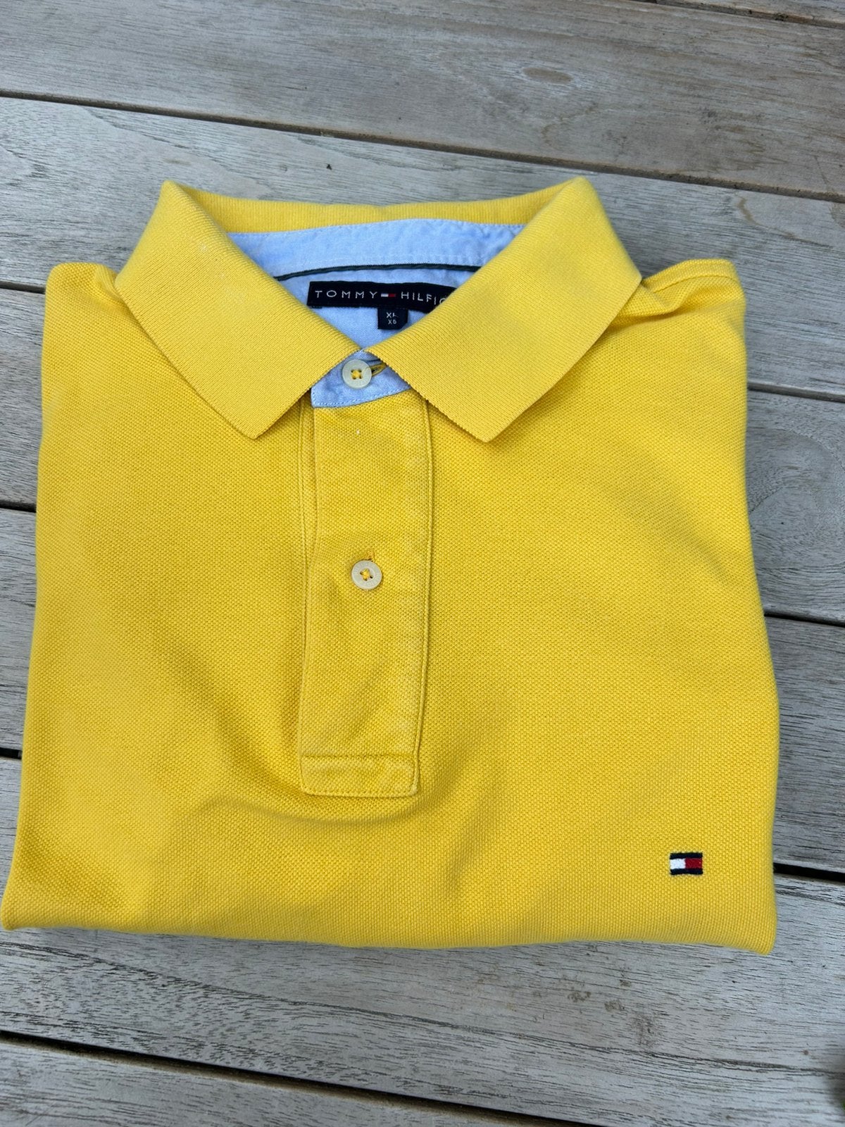 Tommy Hilfiger polo xl izgst geek, Ophalen, Zo goed als nieuw, Maat 56/58 (XL), Geel