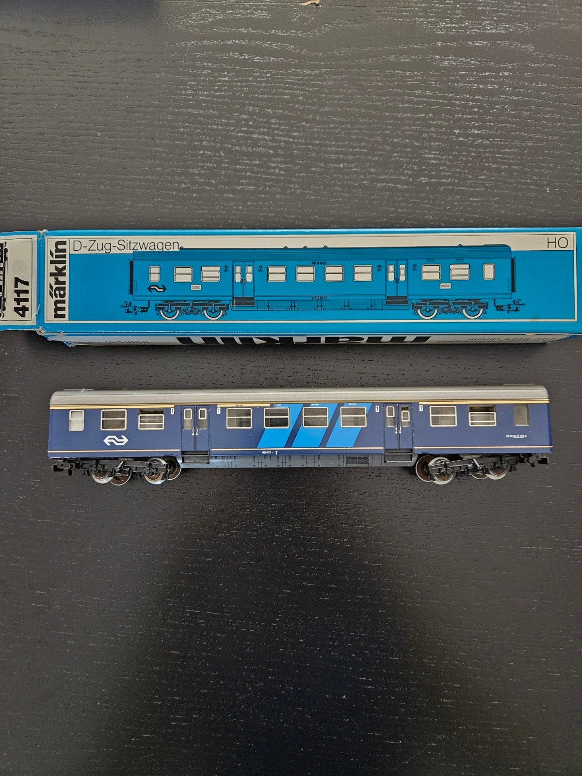 Märklin 4117: NS personenrijtuig 1e klasse, Wisselstroom, Gebruikt, Wagon, Ophalen of Verzenden