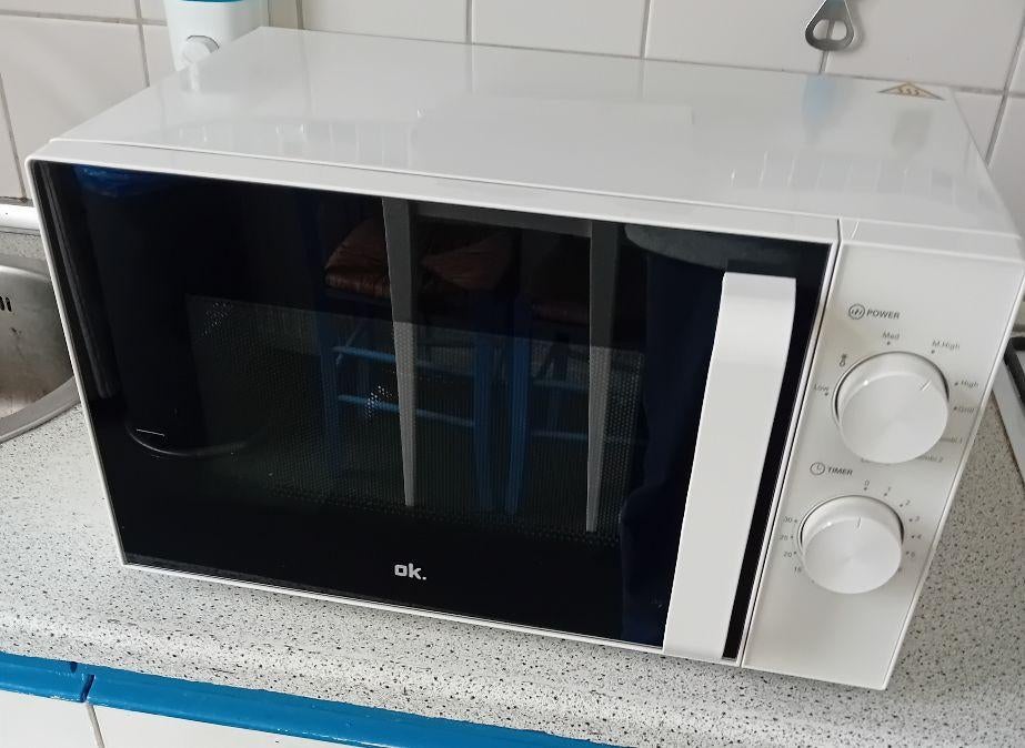 Magnetron, Witgoed en Apparatuur, Magnetrons, Ophalen, Gebruikt, Vrijstaand, Magnetron