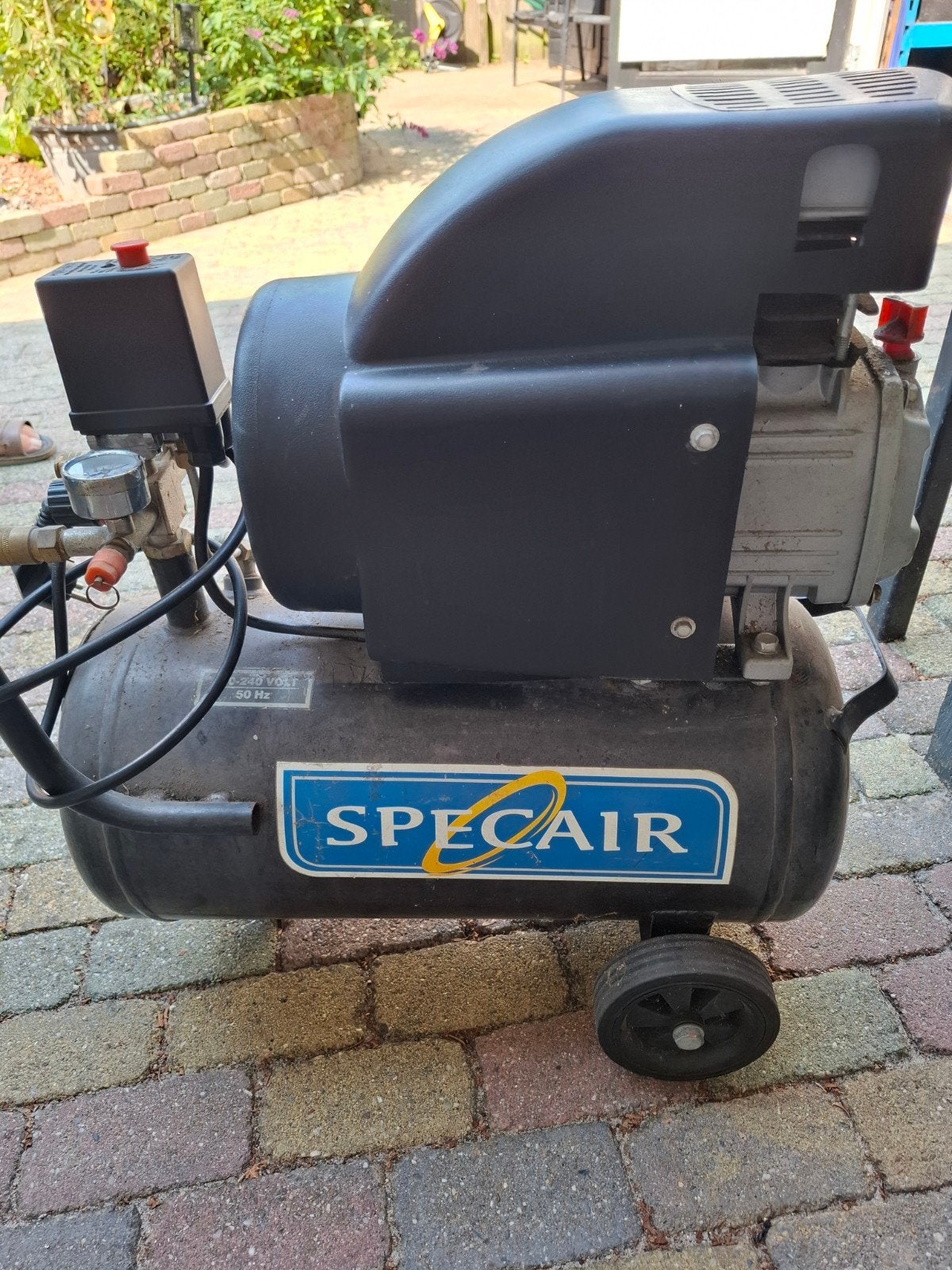Mobiele Oliegevulde Compressor 25L 8 Bar, Doe-het-zelf en Verbouw, Compressors, Minder dan 25 liter, Minder dan 200 liter/min