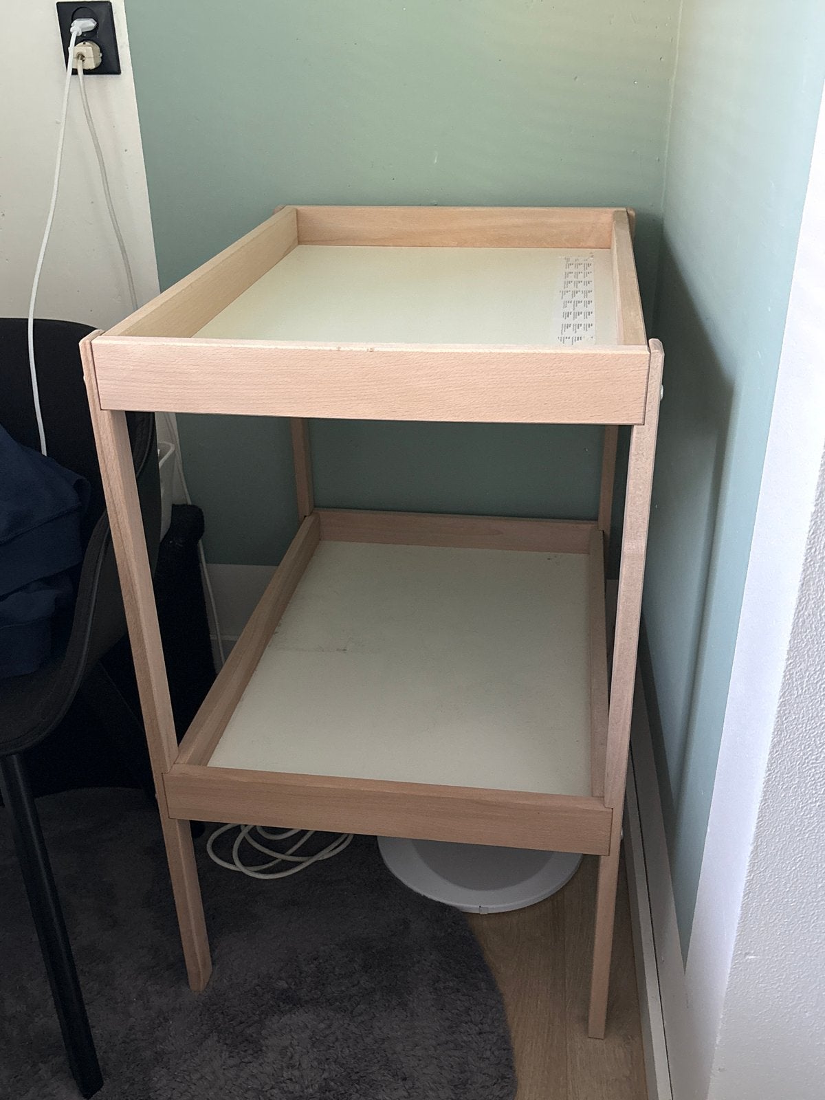 Houten aankleedtafel/commode, Overige typen, Zo goed als nieuw, Standaard, Ophalen