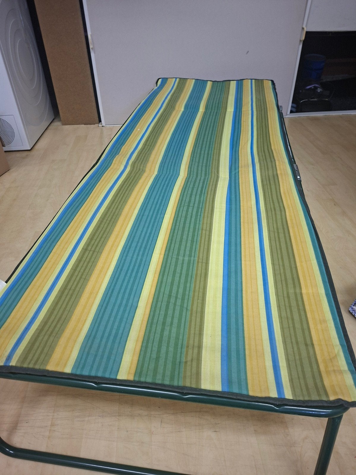 Opvouwbare stretcher, Ophalen, Gebruikt