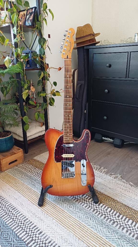 Fender player plus nashville telecaster met fender gigbag, Ophalen, Zo goed als nieuw, Solid body, Fender