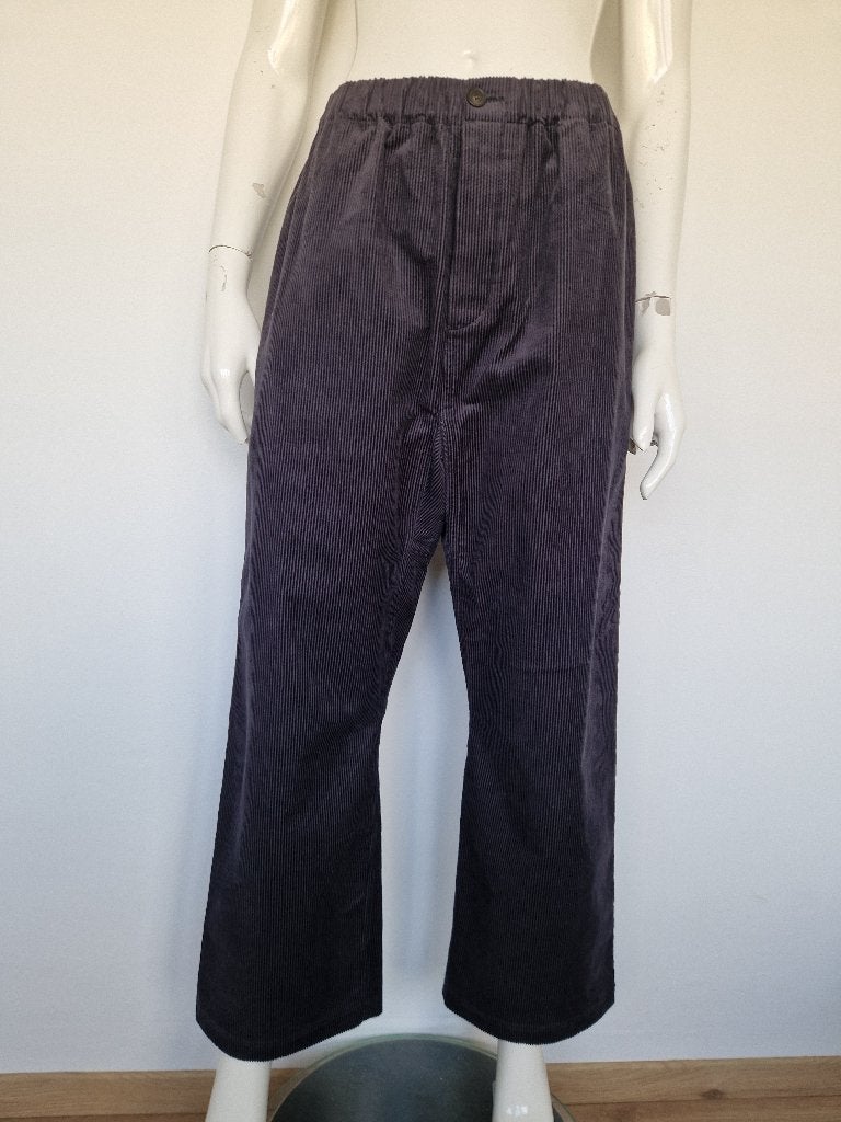 Sofie D’Hoore Pinot corduroy broek | Maat 38 | Zwart |, Maat 38/40 (M), Nijmegen, Zwart, Verhip-vintage.nl