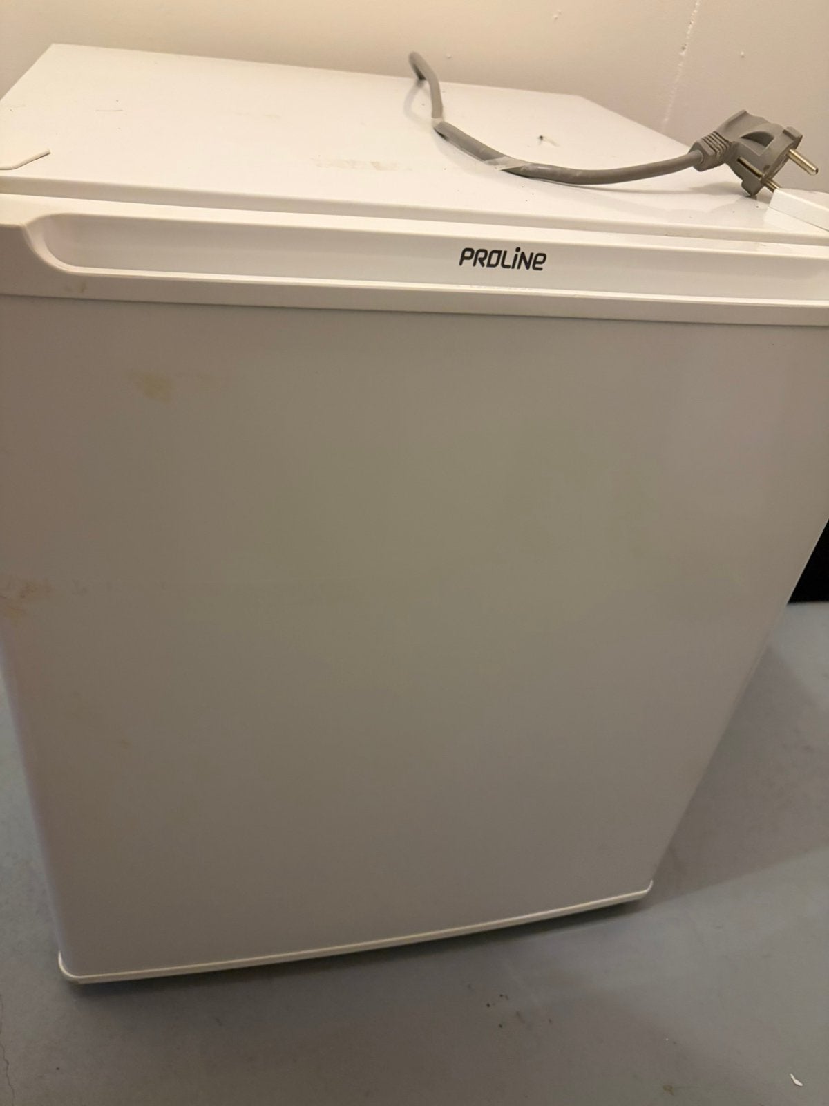 Proline kleine koelkast voor camping of op kamers, Witgoed en Apparatuur, Vriezers en Diepvrieskisten, Ophalen, Zo goed als nieuw