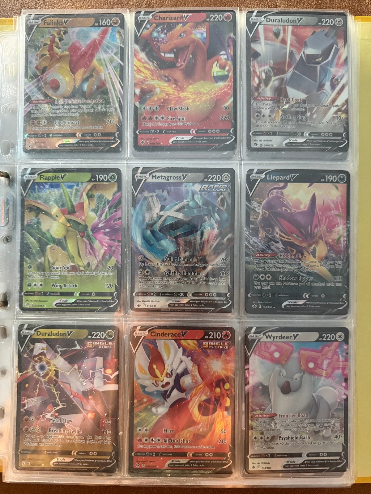 Pokemon kaarten hitjes uit verschillende series, Ophalen of Verzenden, Zo goed als nieuw, Meerdere kaarten