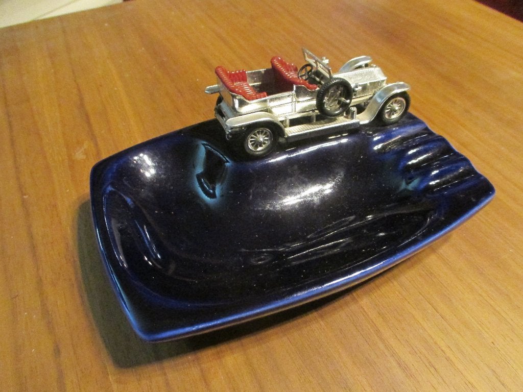 Rolls Royce Silver Ghost verchroomd op asbak, Hobby en Vrije tijd, Modelauto's | 1:43, Ophalen of Verzenden, Gebruikt, Auto, Overige merken