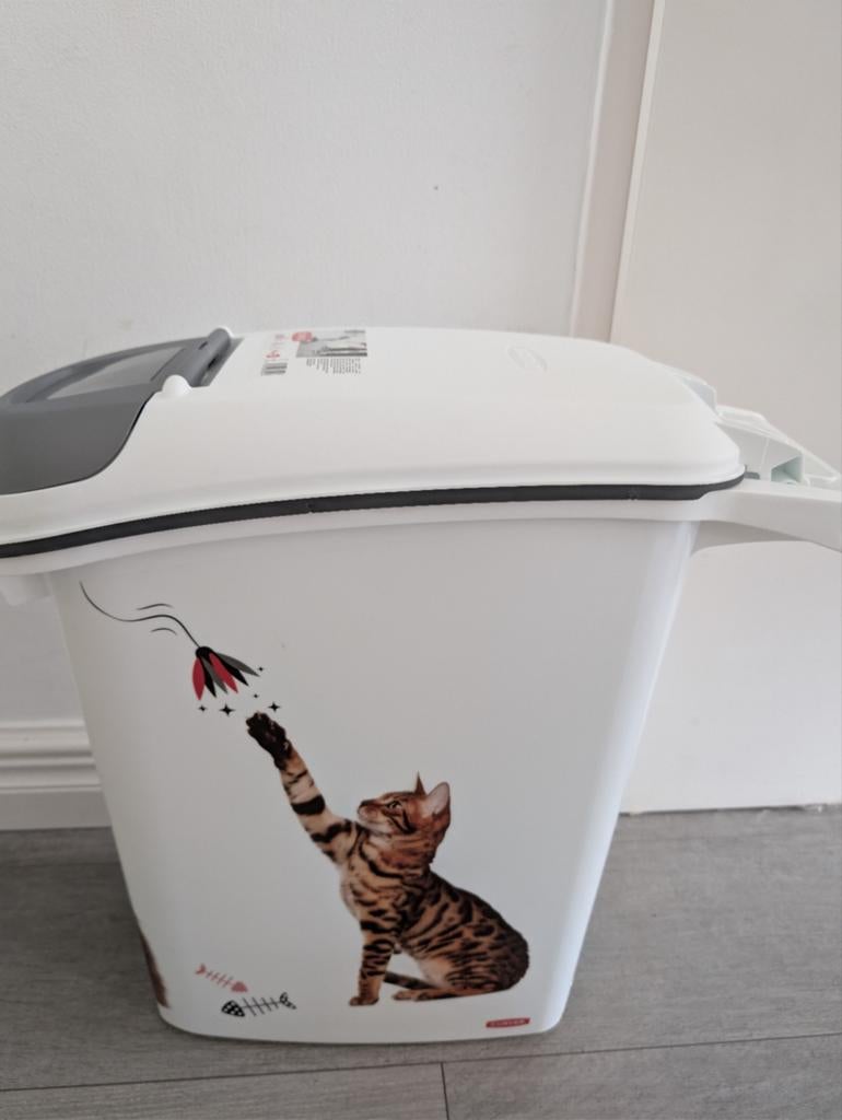 Curver Petlife Voerton Katten 23L - Zo goed als nieuw, Ophalen, Gebruikt