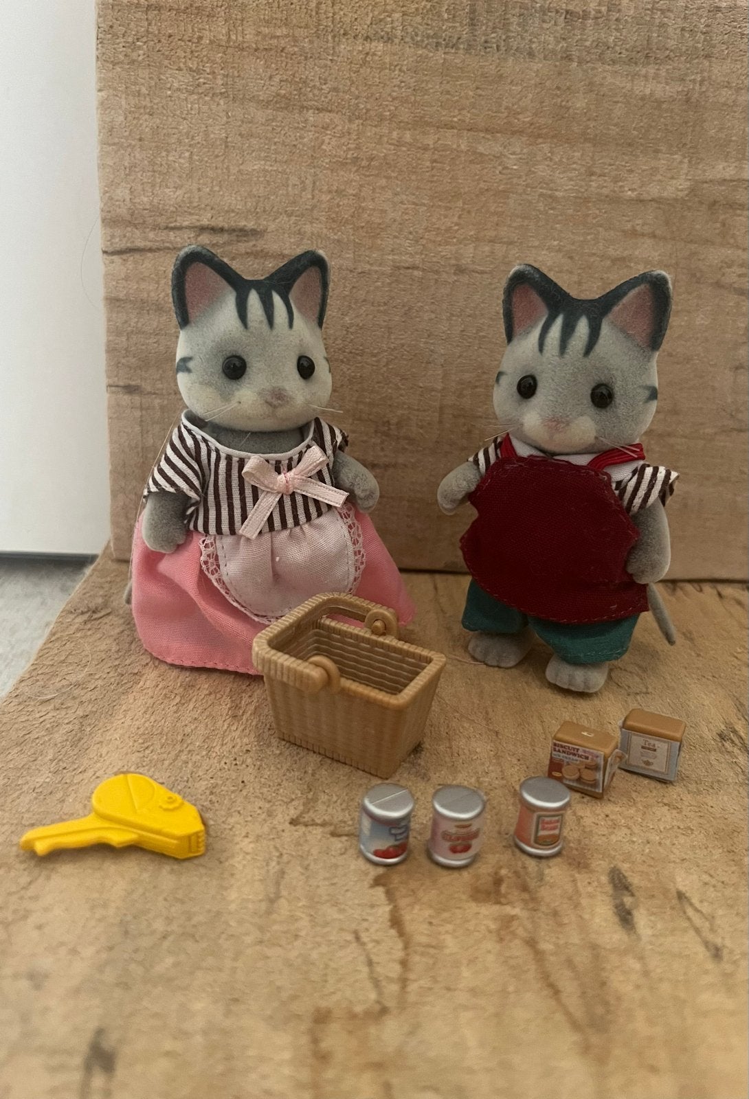 Sylvanian Families Grijze Katten met Accessoires, Kinderen en Baby's, Ophalen, Zo goed als nieuw